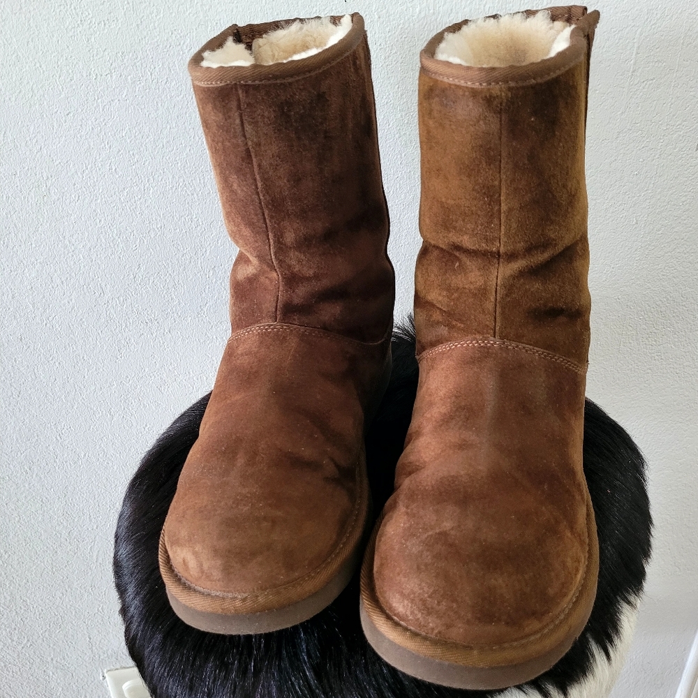 UGG Australia Mayfaire Side Zip Boots Women's Size 12